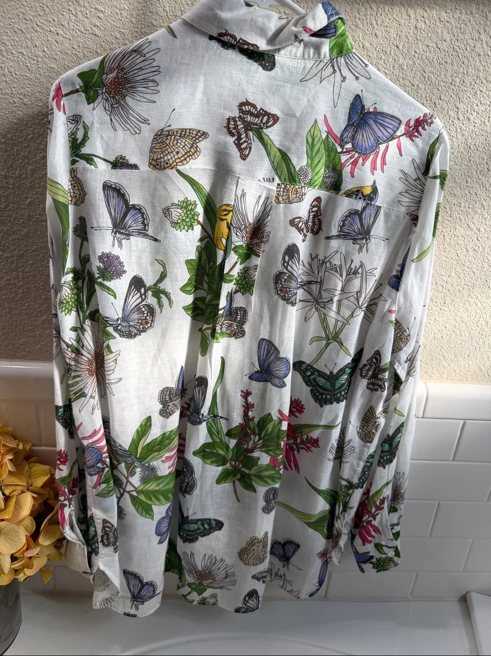 J McLaughlin 100% Linen Blouse . Bird and Butterfly print  . NEW condition - Picture 2 of 5